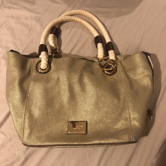 Michael Kors gold purse - Picture 1 of 5